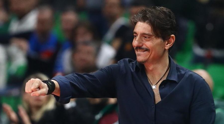 «Πάμε για την πλήρη ανατροπή, όλα τούμπα θα τα κάνουμε»