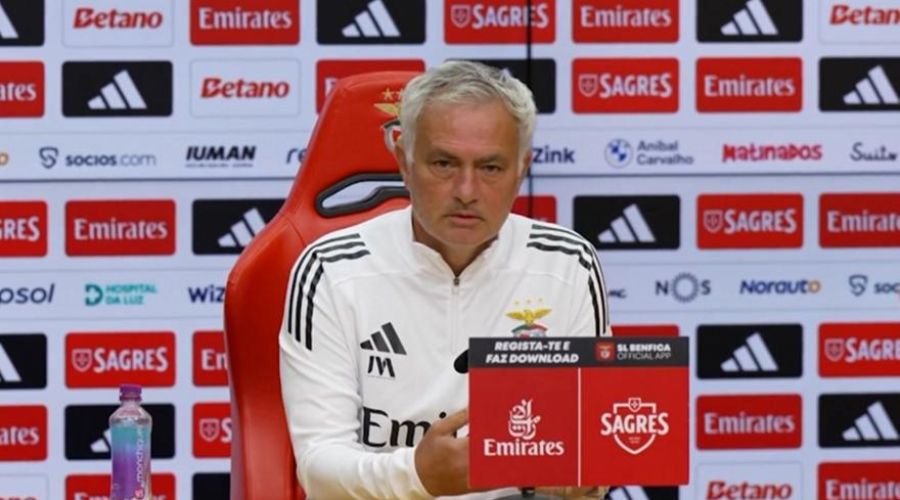 «Πρόταση από Μπενφίκα, αλλά δεν θέλω να τη δω πριν τη Κυριακή»