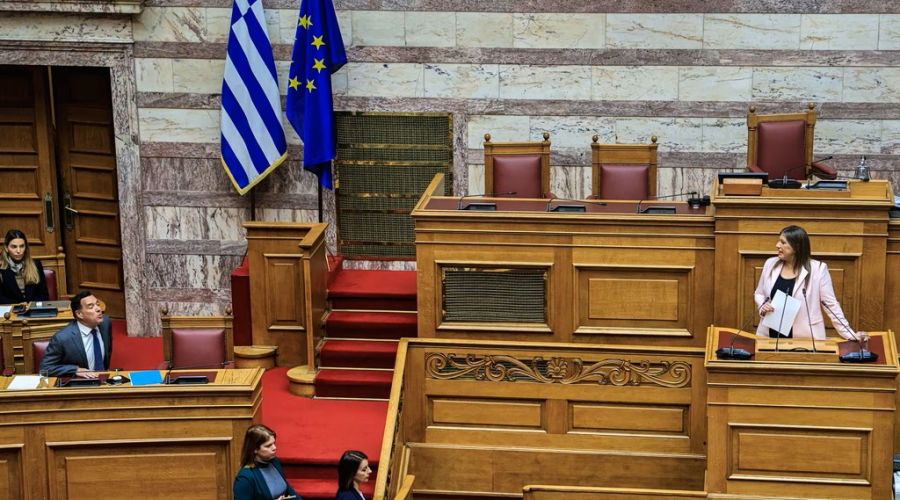 Τα πνεύματα παρέμειναν οξυμένα και μετά την ολοκλήρωση της συνεδρίασης. 