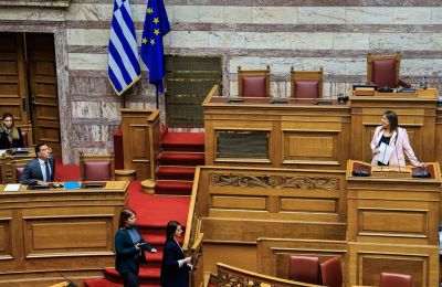 Τα πνεύματα παρέμειναν οξυμένα και μετά την ολοκλήρωση της συνεδρίασης. 