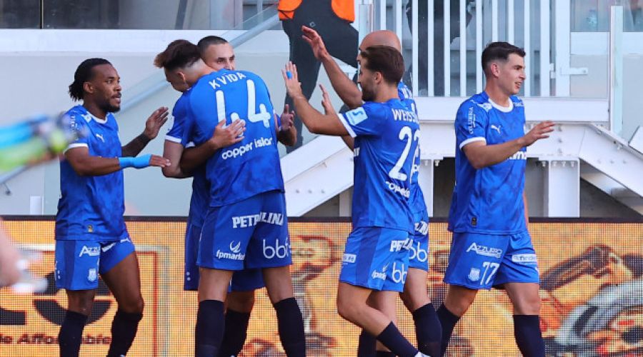 Ροντέο με πέντε γκολ στο «Αλφαμέγα» και… χαμόγελα για τον Απόλλωνα 