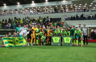 H «Αρένα» υποκλίθηκε σε Γκαρσία και Ρομπέρζ (vid, pics)