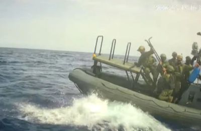 Νωρίτερα το Κέντρο Συντονισμού Έρευνας και Διάσωσης (ΚΣΕΔ) διευκρίνισε ότι ο διεθνής στολίσκος που απέπλευσε με προορισμό τη Γάζα ουδέποτε εισήλθε στα χωρικά ύδατα της Κυπριακής Δημοκρατίας.