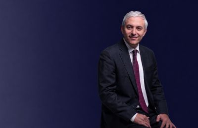 Οι Μαρωνίτες ανέδειξαν νέο εκπρόσωπο στη Βουλή, με τον Πέτρο Νακούζη να επικρατεί στην εκλογική διαδικασία με μικρή διαφορά ψήφων.