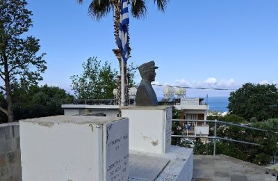 Έκλεψαν προτομή ήρωα της ΕΟΚΑ στην Πάφο (ΦΩΤΟ)