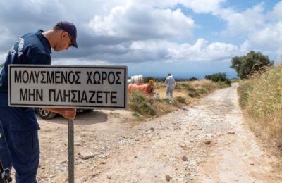 «Κορόιδεψαν τον κόσμο. Από τη μία λένε ότι επιτρέπεται να πιάνουν δείγματα και από την άλλη λένε ότι δεν επιτρέπεται», τόνισε η Στέλλα Πέτρου.