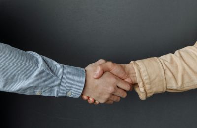 Έναρξη στρατηγικής συνεργασίας Eifron - IAMA Pharmaceutical Ltd 
