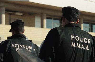 Τη διερεύνηση των δύο υποθέσεων ανέλαβαν ο Αστυνομικός Σταθμός Στροβόλου και το ΤΑΕ Λευκωσίας.