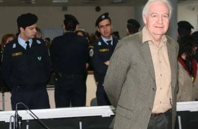Οι Ηνωμένες Πολιτείες ζητούν την επανεξέταση της υπόθεσης και την επιστροφή του Αλέξανδρου Γιωτόπουλου στη φυλακή.
