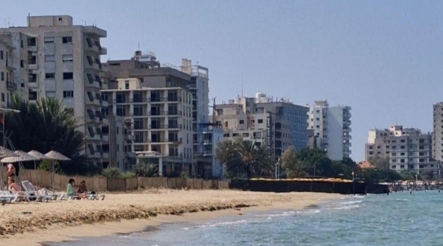 Ο Οδυσσέας Μιχαηλίδης επικρίθηκε από υποψήφια με το κόμμα του για τον τρόπο που ακύρωσε προγραμματισμένη μετάβαση στην κατεχόμενη Αμμόχωστο