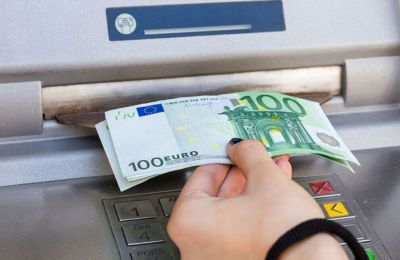 Η ρύθμιση εντάσσεται στη φορολογική μεταρρύθμιση και αφορά όλα τα φυσικά και νομικά πρόσωπα ανεξαρτήτως ποσού ενοικίου.