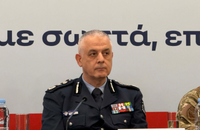 Τηλεφωνική επικοινωνία του Αρχηγού με την Πρόεδρο της Βουλής