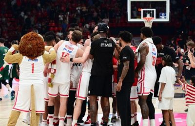 Με πλήρη αποστολή έφτασε στο Telekom Center ο Ολυμπιακός