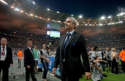 Μουντιάλ 2006: Ποδόσφαιρο, κουτουλιές και... ζώδια