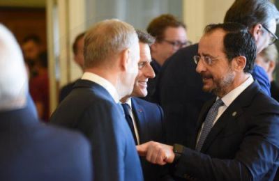 Υπογράφηκε στη Λευκωσία η διμερής συμφωνία Κύπρου–Γαλλίας για καθεστώς δυνάμεων.