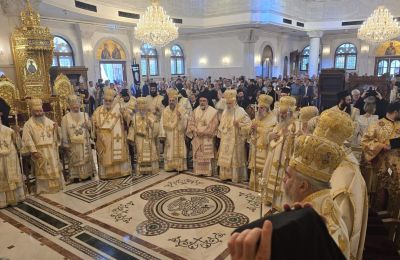 Χειροτονήθηκε ο Μητροπολίτης Πάφου Γρηγόριος 