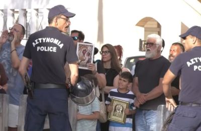 Ένταση στον προαύλιο χώρο της Ιεράς Μητρόπολης Πάφου, λίγο πριν την ενθρόνιση του Γρηγορίου