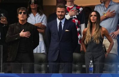 Παρέλαση αστέρων στις εξέδρες του SoFi Stadium