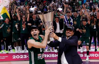 Το μήνυμα Σλούκα σε Αταμάν: «Σε ευχαριστώ για όλα, προφεσόρ»