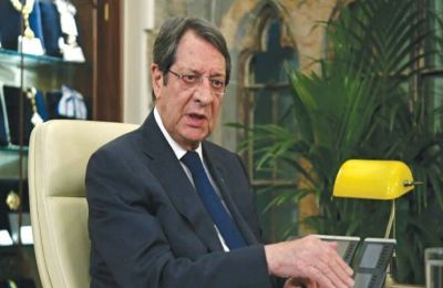 Θα παραχωρήσει συνέντευξη τύπου στη Δημοσιογραφική Εστία στη Λευκωσία στις 11:00 το πρωί.