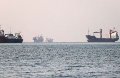 Η Τεχεράνη επιμένει ότι θα διατηρήσει τον έλεγχο της στρατηγικής θαλάσσιας οδού, παρά την πρόοδο στις διαπραγματεύσεις 