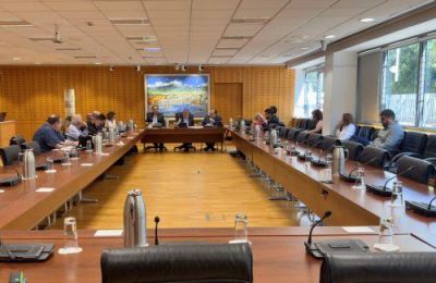 Στεγαστική στήριξη, τουρκοκυπριακές περιουσίες και αναβάθμιση συνοικισμών βρέθηκαν στο επίκεντρο της πρώτης συνεδρίας της Επιτροπής Προσφύγων.