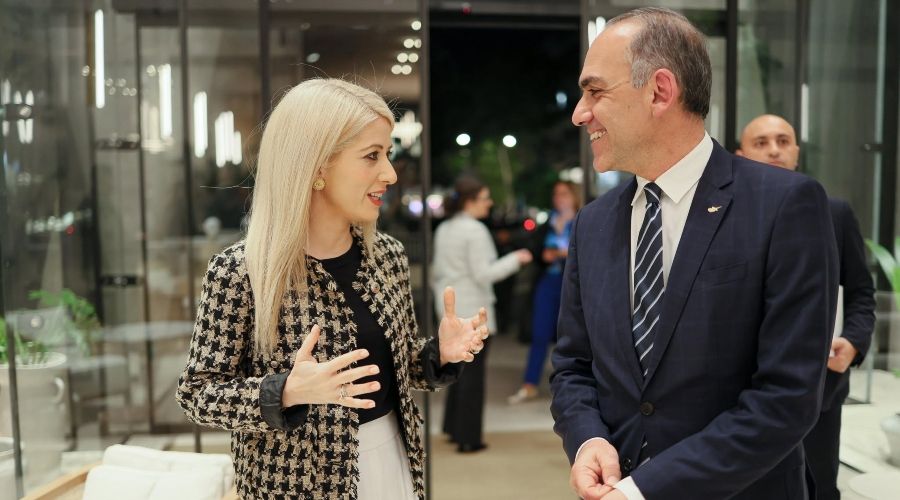 Πήρε θέση ο Χάρης Γεωργιάδης για την απόφαση του Νίκου Αναστασιάδη να απέχει από τις συνεδρίες των συλλογικών οργάνων του ΔΗΣΥ