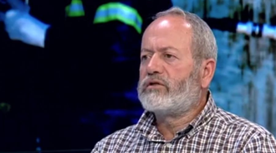 «Κάποια κανάλια προσπαθούν να πείσουν δόλια τους νέους μας πως η ομοφυλοφιλία είναι απόλυτα φυσιολογική και καλοδεχούμενη», σύμφωνα με τον Μάριο Ματσάκη