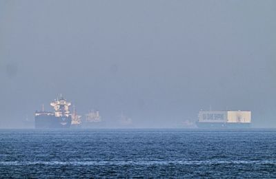 Καταγράφτηκαν 70 διελεύσεις πλοίων από την πλατφόρμα Kpler στα Στενά του Ορμούζ μετά το τέλος των εχθροπραξιών.