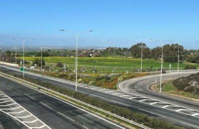 Η τεχνητή νοημοσύνη θα εντοπίζει οδηγούς που χρησιμοποιούν κινητό, με στόχο τη μείωση των θανατηφόρων συγκρούσεων.