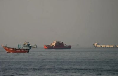 Ξεκίνησαν οι συναντήσεις για συζητήσεις σχετικά με τη διαχείρηση των Στενών του Ορμούζ, σύμφωνα με το Ιράν.