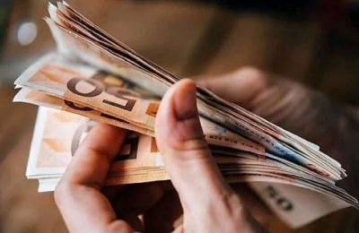 Είναι διαθέσιμη μέσω της κυβερνητικής πύλης gov.cy και περιλαμβάνει 45 επιδόματα και παροχές