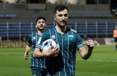 Απόλλων: Στάλθηκε... για Όζμπολτ - Και επίσημα κυανόλευκος!