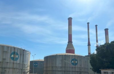 Αφήνουν μόνο προσωπικό ασφαλείας στους ηλεκτροπαραγωγούς σταθμούς