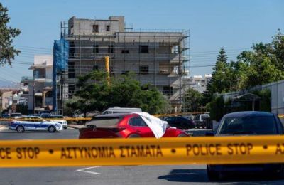 Η γυναίκα τραυματίστηκε από πυροβολισμούς του 55χρονου συζύγου της στα Πολεμίδια.