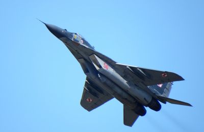 Η επίθεση προκάλεσε σοβαρές απώλειες και καταστροφή στρατιωτικού εξοπλισμού, ενώ η Μόσχα επιμένει σε διαφορετική εικόνα για τις επιχειρήσεις στην ανατολική Ουκρανία.