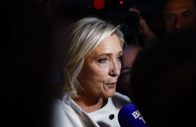 Η απόφαση του Εφετείου δεν της στερεί οριστικά το δικαίωμα να συμμετάσχει στις επόμενες προεδρικές εκλογές.