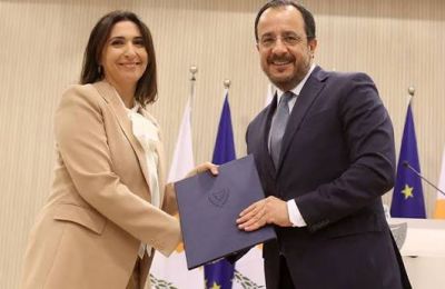 Ο Δημοκρατικός Συναγερμός υποστηρίζει ότι το ζήτημα τέθηκε στη Βουλή χωρίς επαρκή χρόνο για μελέτη και διαβούλευση.
