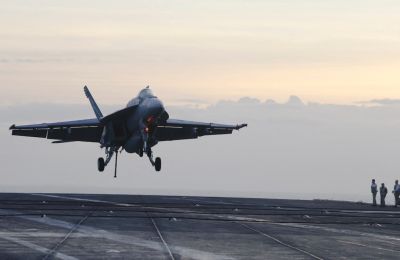 Τρίτη συνεχόμενη νύχτα αμερικανικών επιθέσεων κατά του Ιράν