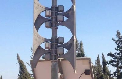 Η μη ενεργοποίηση των σειρήνων σε αρκετές περιοχές προκάλεσε αντιδράσεις.