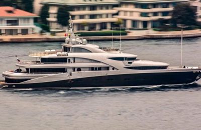 Μυστήριο με γιοτ Ρώσων billionaires και το «πλωτό παλάτι» του Πούτιν
