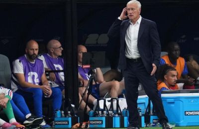 Η επιλογή Ντεσάν που άναψε φωτιές στα αποδυτήρια της Γαλλίας