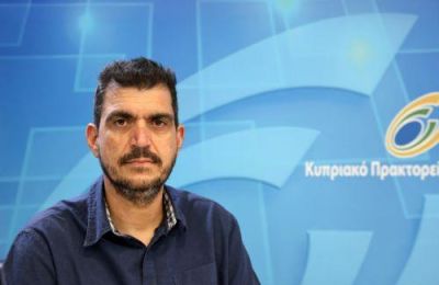 Η ΟΕΛΜΕΚ προχωρεί σε ενίσχυση των νομικών της δυνατοτήτων, επικαλούμενη τις αυξημένες απαιτήσεις που δημιουργούν οι εξελίξεις στον χώρο της εκπαίδευσης.