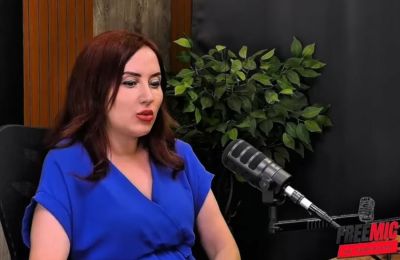Η Uzay Bulut είναι δημοσιογράφος και πολιτική αναλύτρια