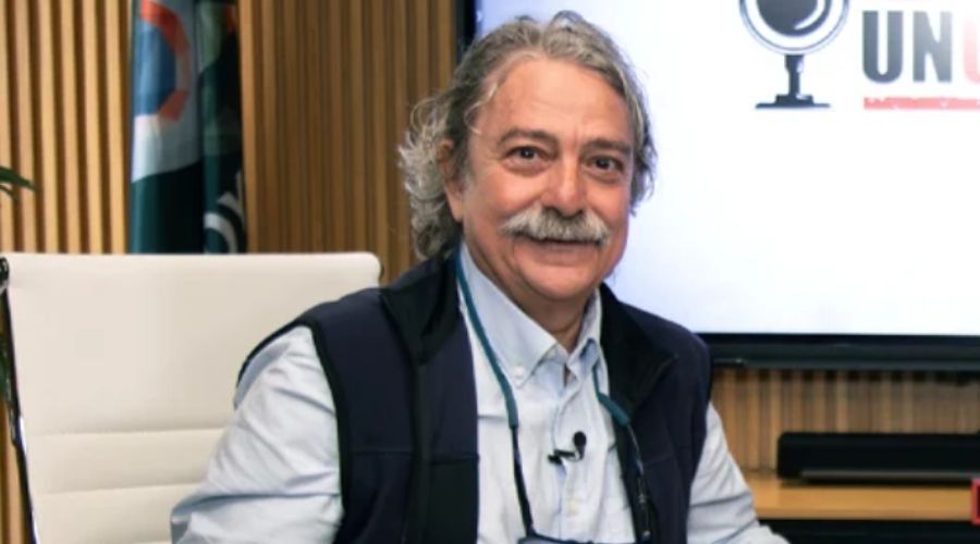 Ο βουλευτής της Άμεσης Δημοκρατίας, Γιάννης Λαούρης