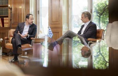 Συντονισμός Λευκωσίας-Αθήνας με στόχο την επανέναρξη συνομιλιών
