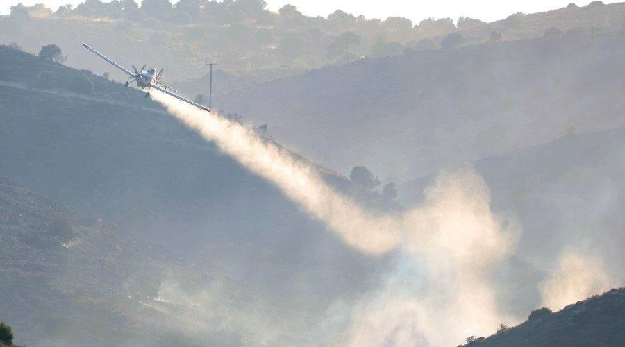«Το μήνυμα για να το πάρει κάποιος πρέπει να έχει σήμα στο κινητό. Εάν δεν έχουμε σήμα, σίγουρα δεν θα πάρουμε το μήνυμα».