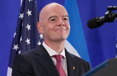Ινφαντίνο: Σχέδιο πώλησης μεριδίου του Μουντιάλ