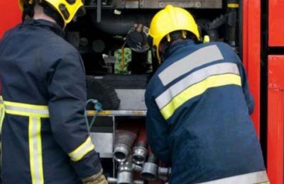 Στάχτη αποθήκη εστιατορίου από πυρκαγιά στην Αγία Νάπα