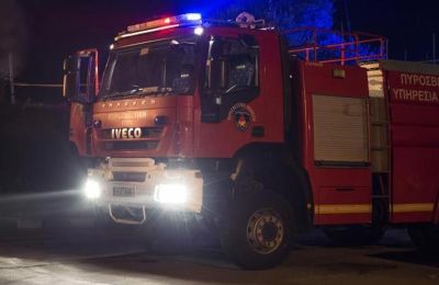 Εκτεταμένες ζημιές από πυρκαγιά σε κατοικία στην Τόχνη